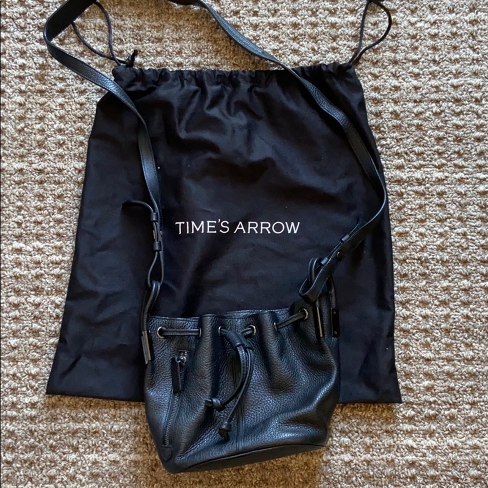 Time’s Arrow Black Purse